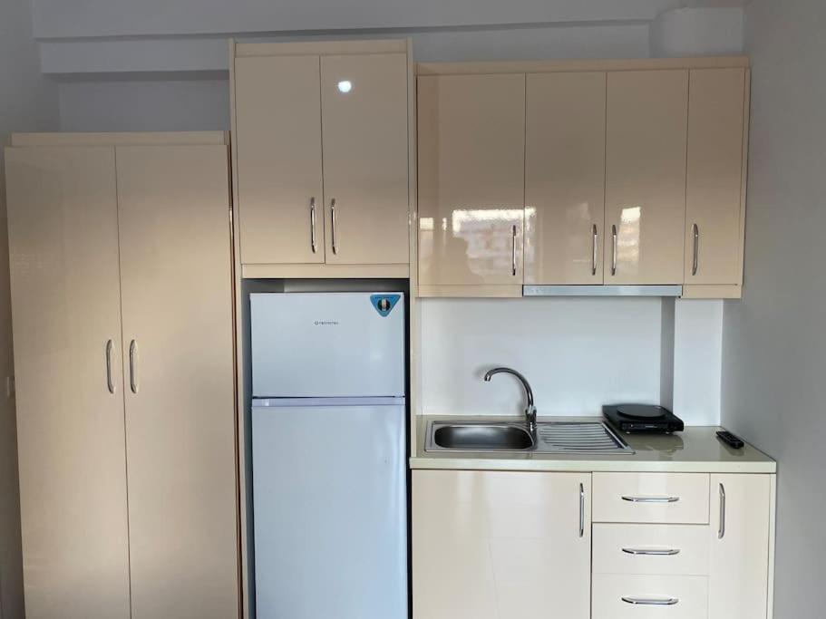 Guesthouse Xhimi Ksamil Ngoại thất bức ảnh