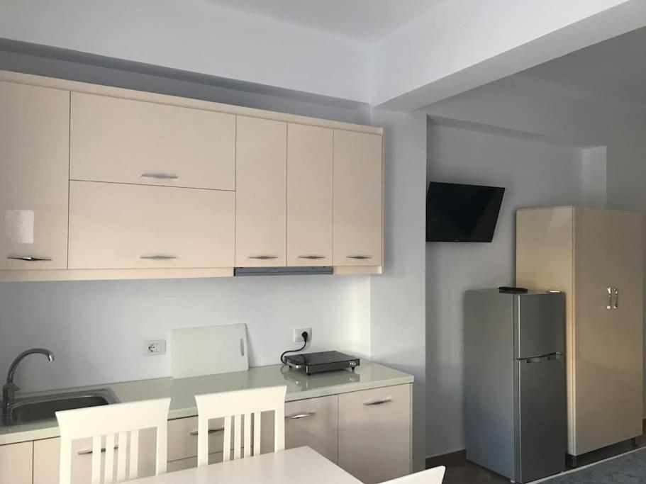 Guesthouse Xhimi Ksamil Ngoại thất bức ảnh