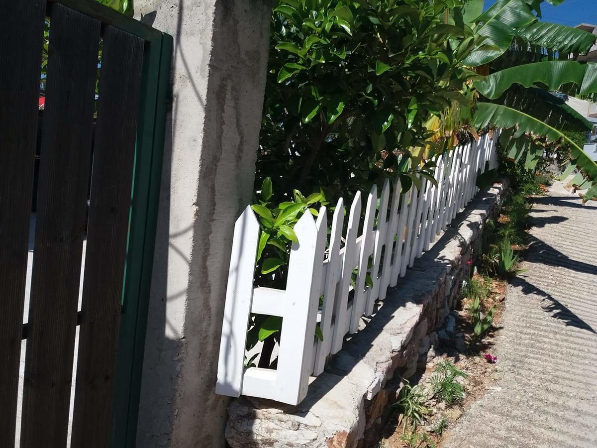Guesthouse Xhimi Ksamil Ngoại thất bức ảnh